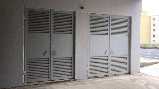 ELEKTRİK ODA KAPISI